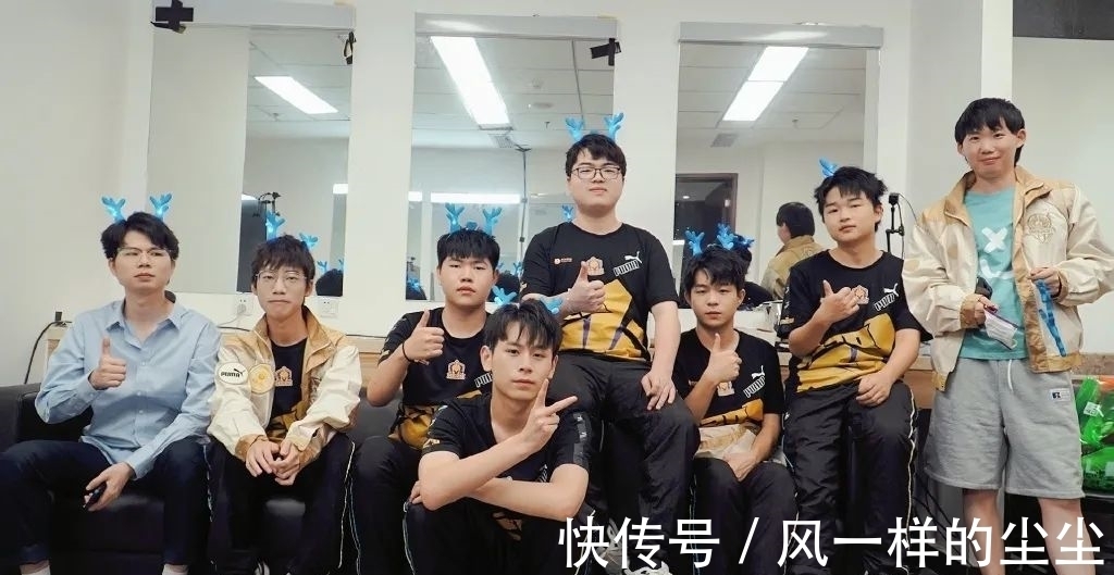 肖若腾的表 肖若腾的表