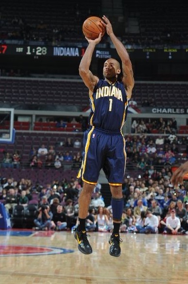 日到达比赛 日到达比赛