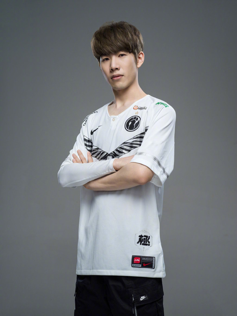 拍进入的瞬 拍进入的瞬